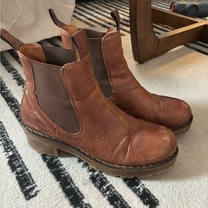 Ten Points Clarisse Chelsea boot